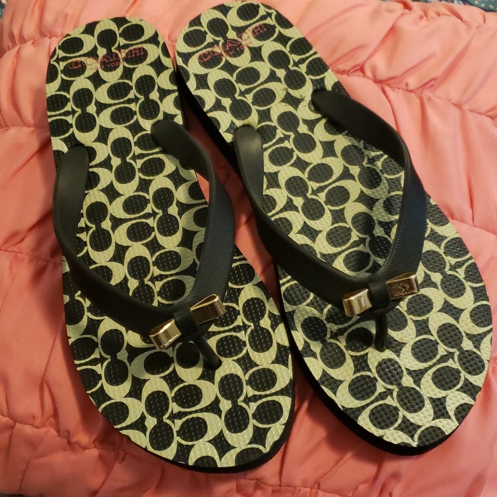 Coach flip flops